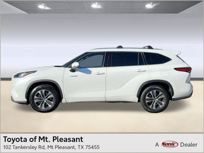 Used 2020 Toyota Highlander XLE