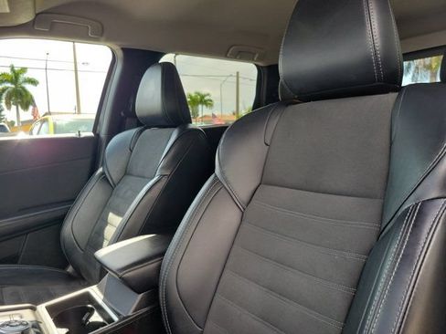Used 2024 Mitsubishi Outlander SE AWD/4WD image 18