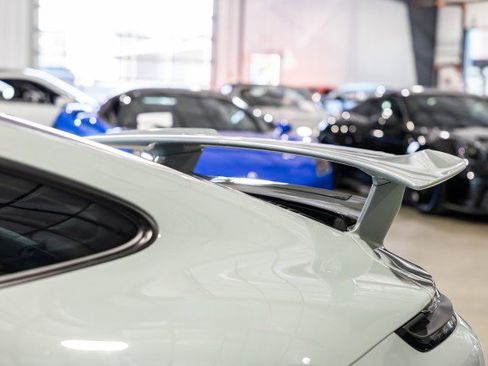 Used 2025 Porsche 911 Carrera GTS image 46