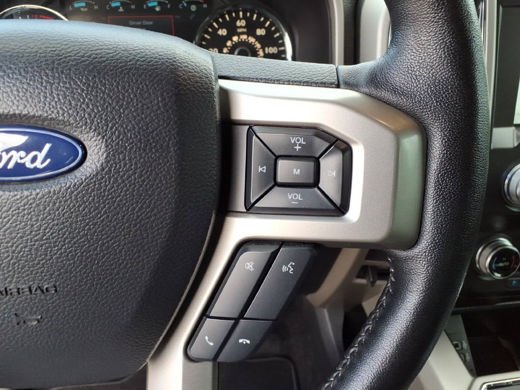 Used 2019 Ford F150 Lariat w/ Equipment Group 502A Luxury AWD/4WD image 34