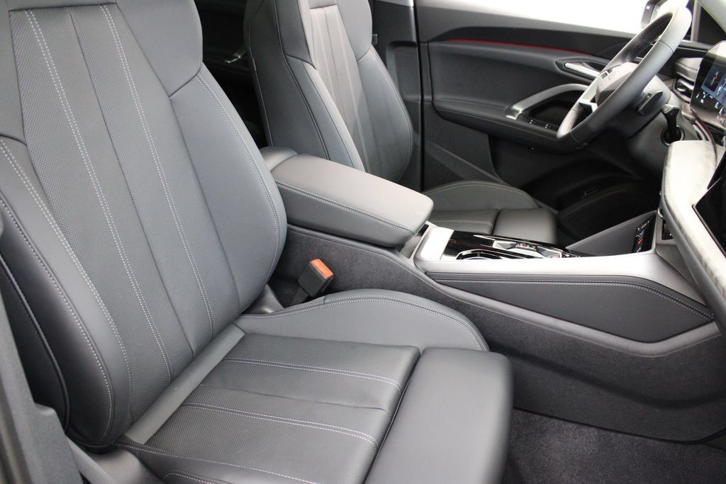 New 2026 Audi Q5 Premium Plus AWD/4WD image 24
