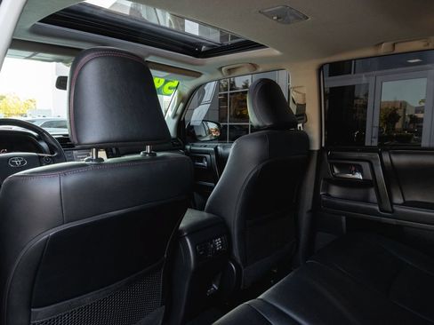 Used 2024 Toyota 4Runner TRD Off-Road Premium w/ Moonroof Package AWD/4WD image 27