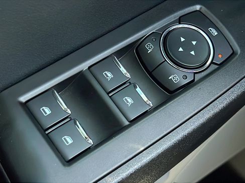Used 2025 Ford F350 XL w/ XL Driver Assist Package AWD/4WD image 18