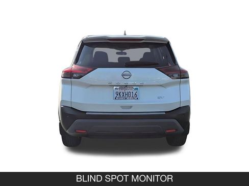 Certified 2023 Nissan Rogue SV FWD image 9