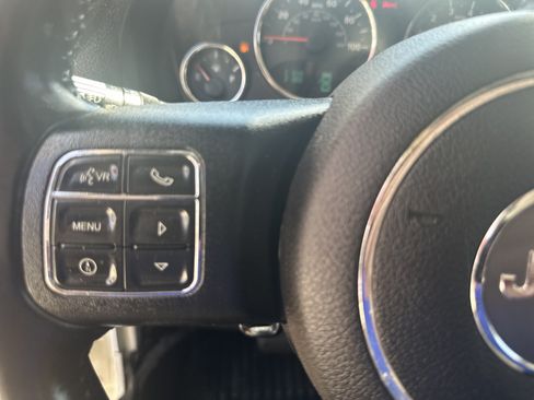 Used 2015 Jeep Wrangler Unlimited Sport w/ Quick Order Package 24S AWD/4WD image 15