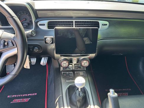 Used 2015 Chevrolet Camaro SS w/ RS Package RWD image 9
