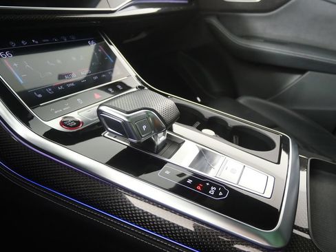Used 2023 Audi SQ7 Prestige AWD/4WD image 24