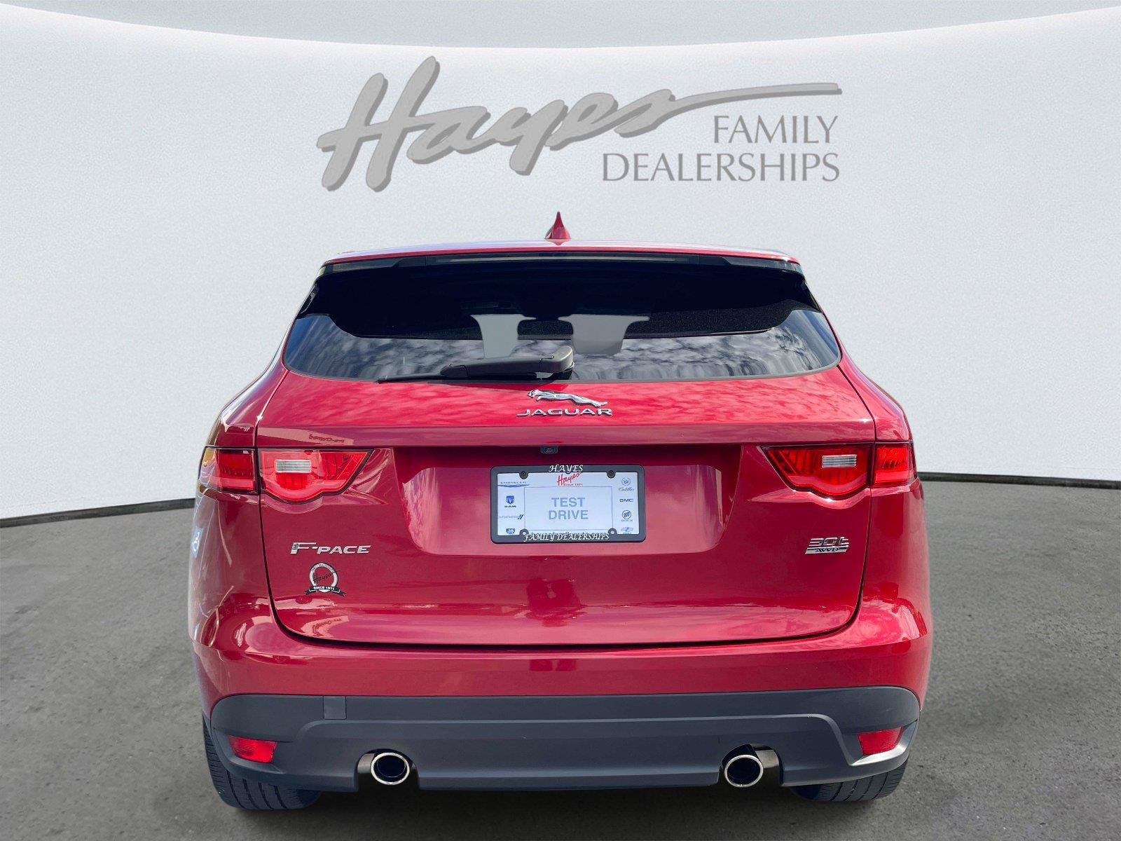 Used 2018 Jaguar F-PACE Premium AWD/4WD image 4