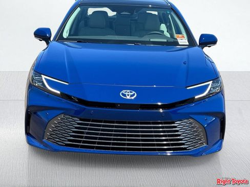 New 2026 Toyota Camry XLE FWD image 7