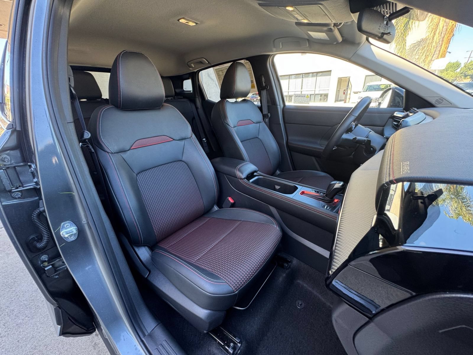 Used 2026 Nissan Kicks SR FWD image 35