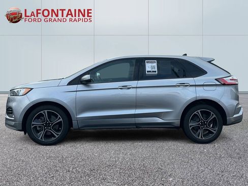 Used 2022 Ford Edge ST AWD/4WD image 4