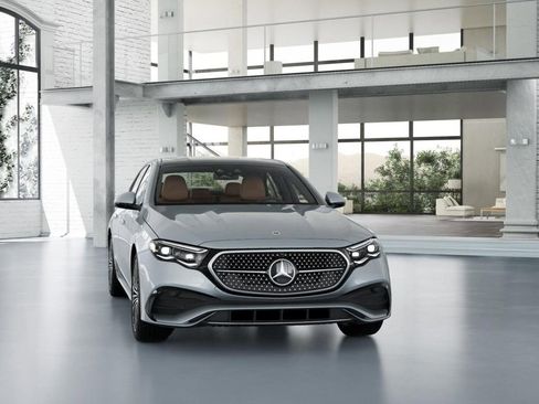 New 2026 Mercedes-Benz E 350 4MATIC Sedan image 8