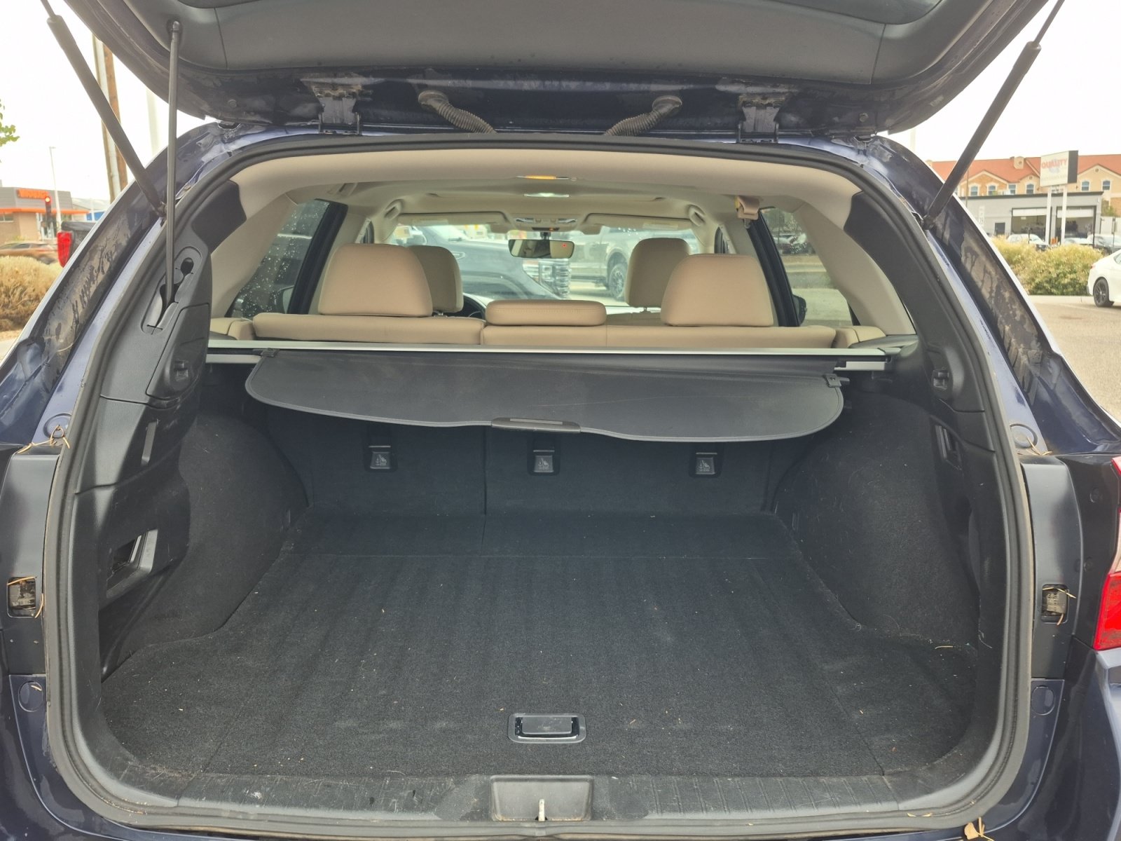 Used 2018 Subaru Outback 3.6R Limited AWD/4WD image 22