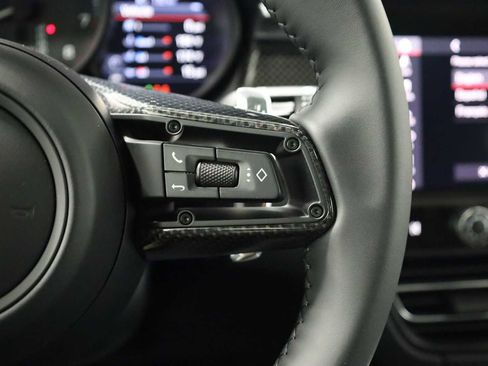 New 2026 Porsche Macan GTS image 28