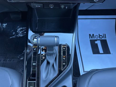 New 2026 Kia Niro EX image 33