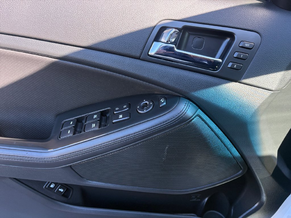 Used 2013 Kia Optima EX FWD image 17