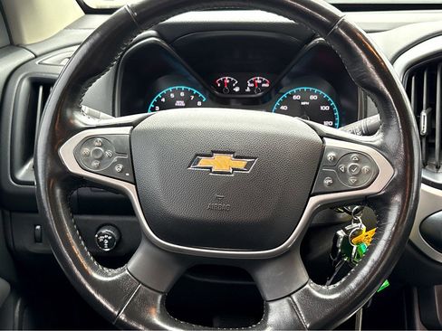 Used 2022 Chevrolet Colorado ZR2 image 13