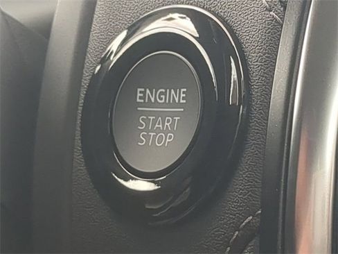 New 2025 Ford Expedition Max Platinum w/ Driver's Package image 17