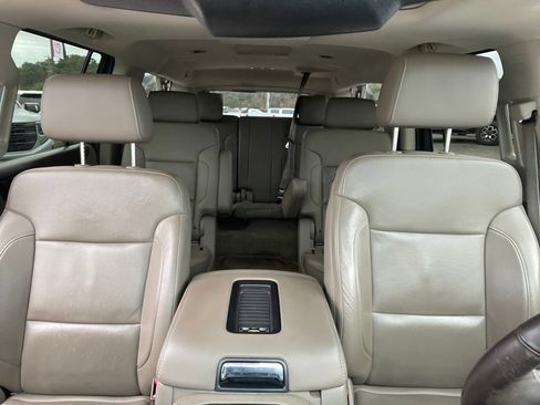 Used 2016 GMC Yukon XL SLT w/ Open Road Package image 30