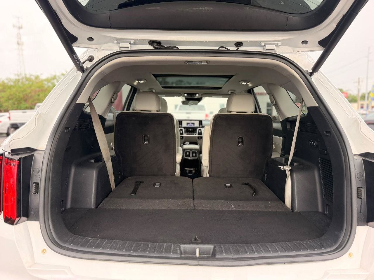 Used 2021 Kia Sorento SX FWD image 9