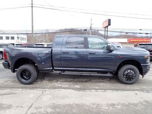 New 2026 RAM 3500 Laramie image 8