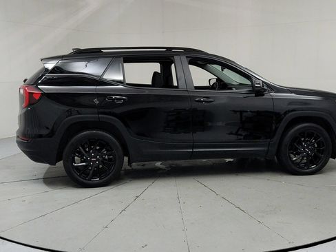 Used 2023 GMC Terrain SLE w/ Driver Convenience Package AWD/4WD image 6