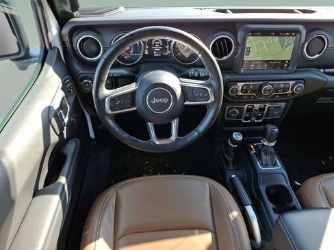 Certified 2022 Jeep Wrangler Unlimited Sahara w/ Cold Weather Group image 20