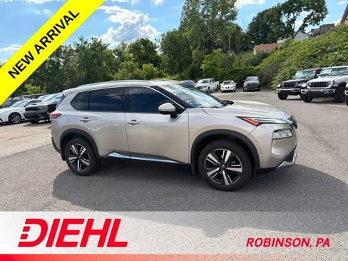 Used 2021 Nissan Rogue Platinum AWD/4WD image 5