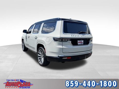 Used 2022 Jeep Grand Wagoneer Series II w/ Premium Group II AWD/4WD image 9