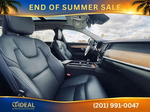 Used 2023 Volvo S90 B6 Plus AWD/4WD image 11
