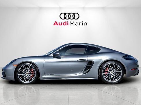 Used 2025 Porsche 718 Cayman GTS image 2