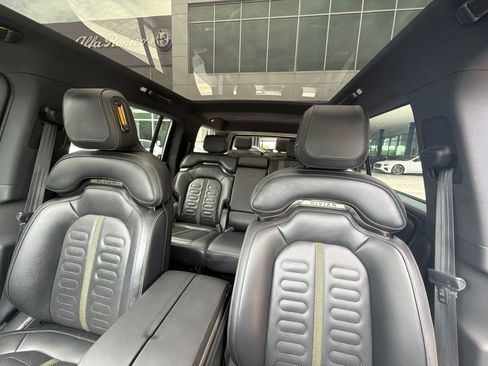 Used 2025 Rivian R1S Adventure AWD/4WD image 28