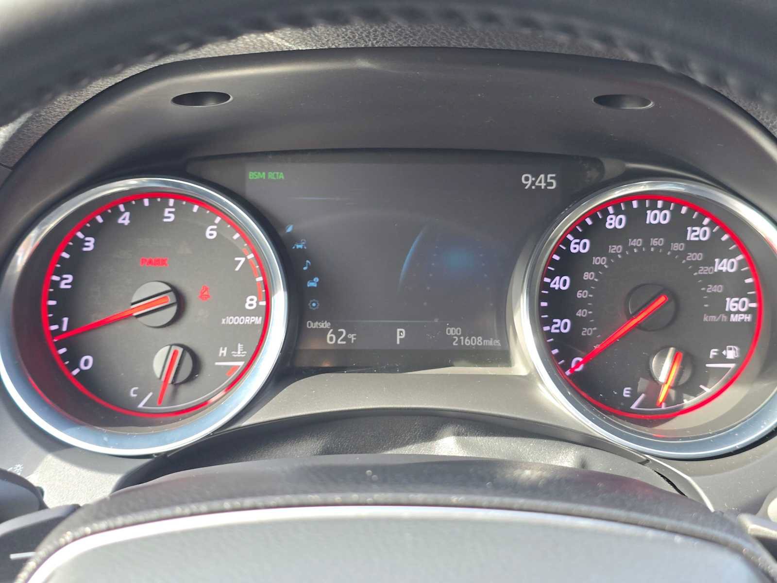 Used 2020 Toyota Camry XSE FWD image 26