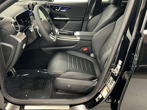 New 2026 Mercedes-Benz GLC 300 4MATIC image 17