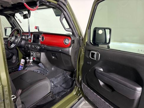 Used 2022 Jeep Wrangler Unlimited Rubicon w/ LED Lighting Group image 35