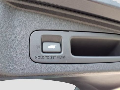 Used 2017 Honda CR-V EX-L image 29
