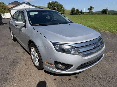 Used 2012 Ford Fusion SE FWD image 4