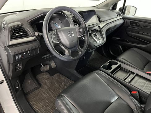 Certified 2023 Honda Odyssey EX-L image 3