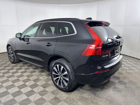 Used 2023 Volvo XC60 B5 Core AWD/4WD image 5