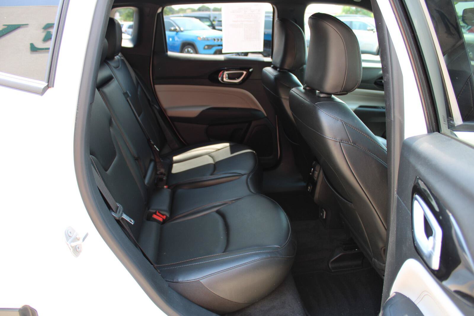 Used 2023 Jeep Compass Limited AWD/4WD image 24