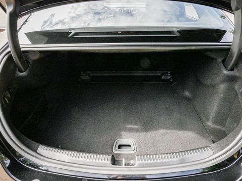 Used 2022 Mercedes-Benz C 300 4MATIC Sedan image 31