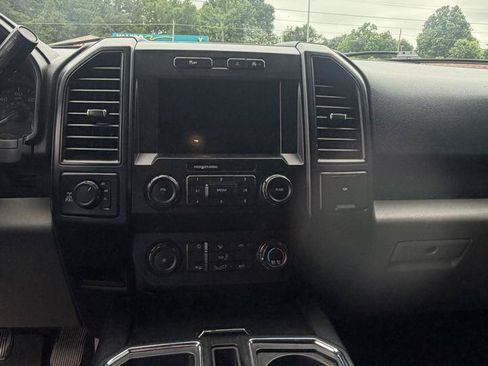 Used 2019 Ford F150 XL w/ Equipment Group 101A Mid AWD/4WD image 8