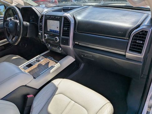 Used 2020 Ford Expedition Platinum image 21