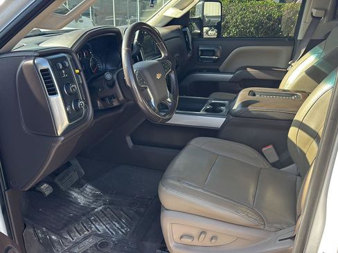 Used 2019 Chevrolet Silverado 2500 LTZ w/ Duramax Plus Package AWD/4WD image 13