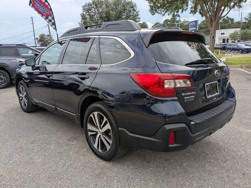 Used 2018 Subaru Outback 2.5i Limited AWD/4WD image 10