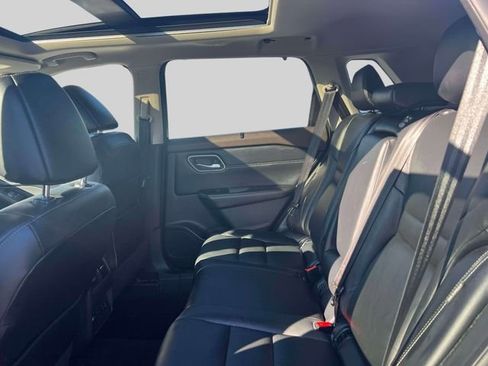 Used 2021 Nissan Rogue SL w/ Premium Package image 9