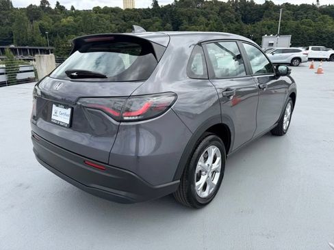 Certified 2023 Honda HR-V LX image 7