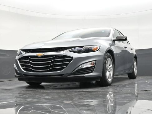 Used 2023 Chevrolet Malibu LS FWD image 27