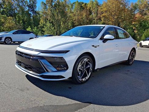 New 2026 Hyundai Sonata SEL image 2