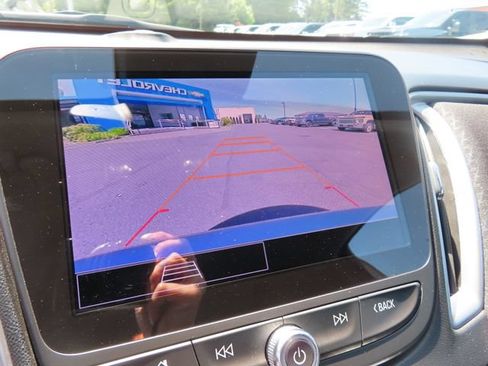 Used 2024 Chevrolet Malibu LT FWD image 29